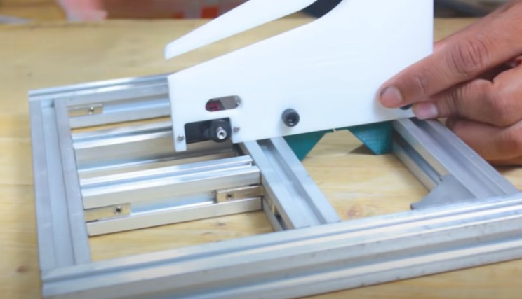 arduino bobbin winder holder