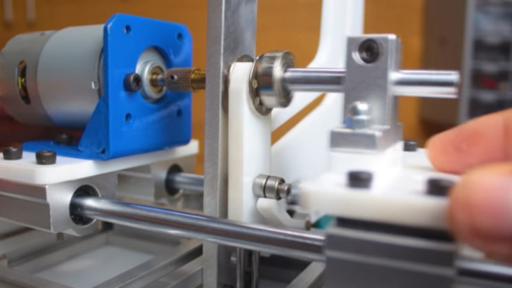 bobbin winder bobbin holder