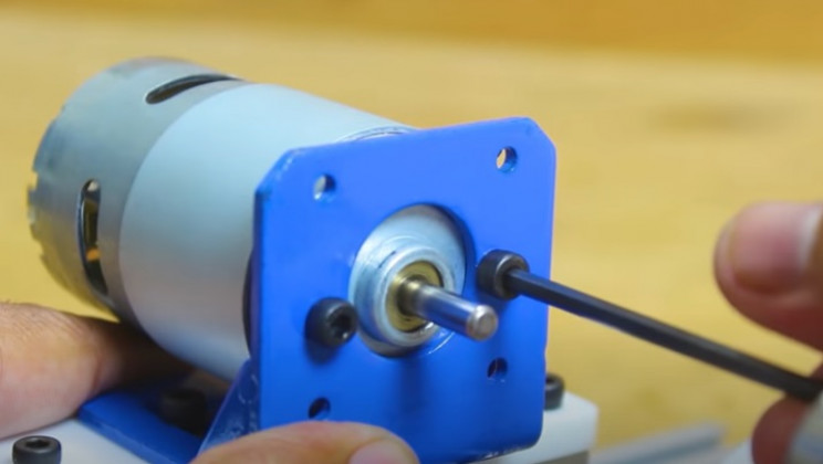 bobbin winder dc motor