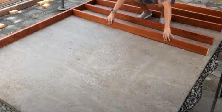 diy garden shed floor joists