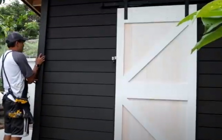 diy garden shed sliding door
