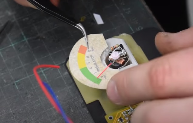 diy dosimeter display