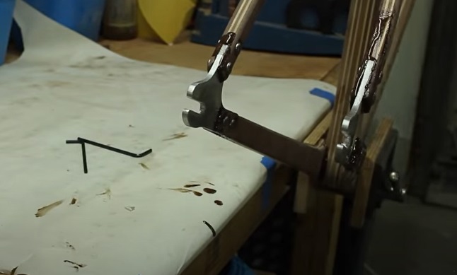 diy wooden bike wheel mounts