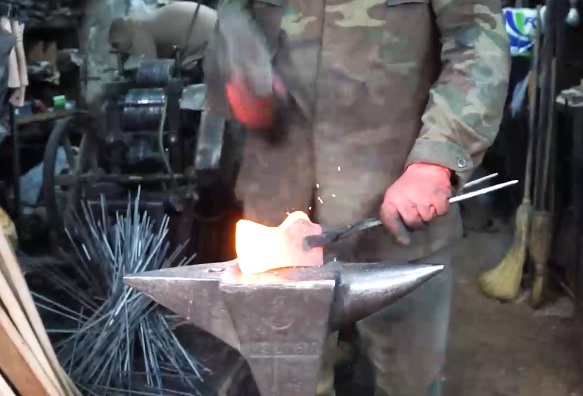 diy axe hammer and anvil