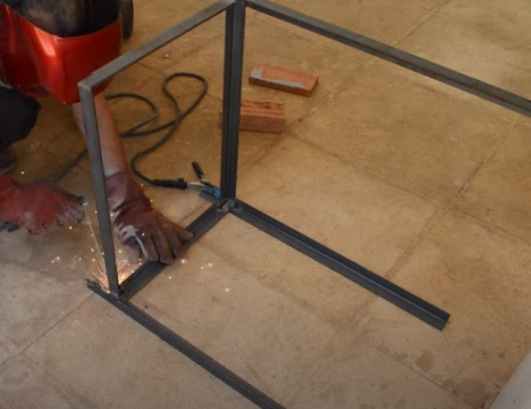 diy grill main body frame