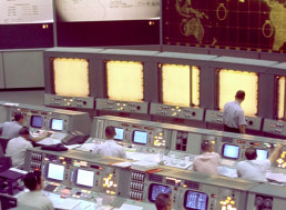 This Is How Mission Control Tracked Astronauts 60 Years Ago