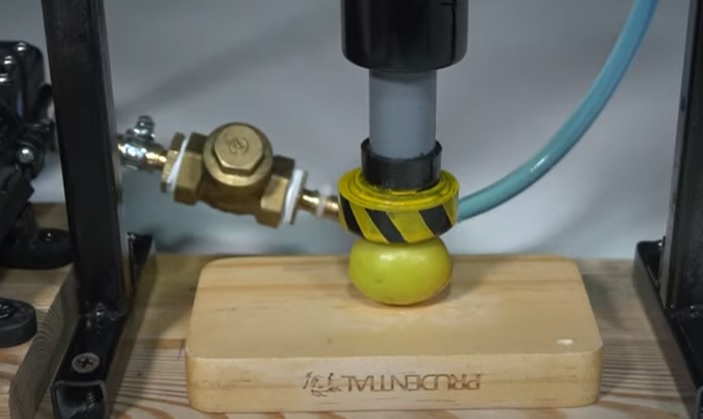 diy hydraulic press complete