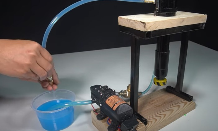 diy hydaraulic press fluid