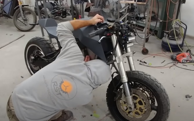 diy streetfighter bike near complete