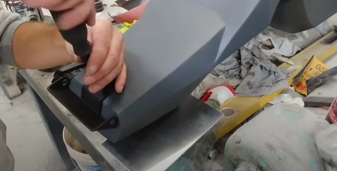 diy streetfighter ev bike tail tidy