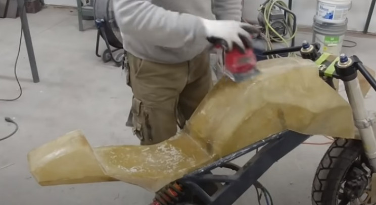 diy streetfighter bike bodywork