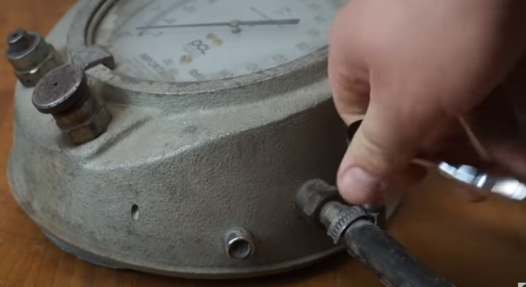 diy pressure gauge restore dismantle