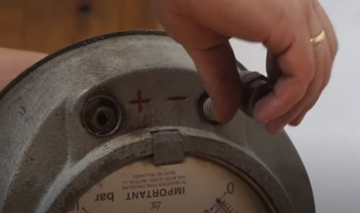 diy pressure gauge restore front dials