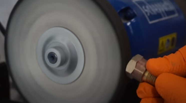 diy pressure gauge restore sand brass