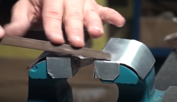 diy nut ring file edges