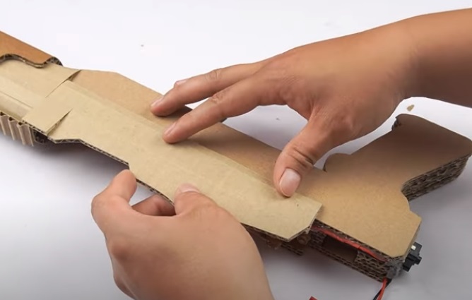 diy cardboard gun accessory 1