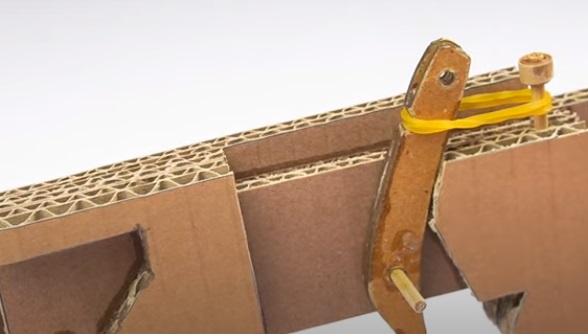 diy cardboard gun rubber band trigger