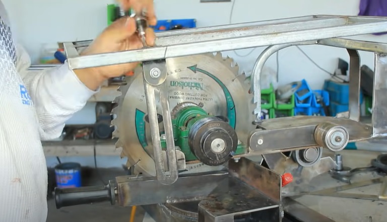 combo miter table saw adjustable bar