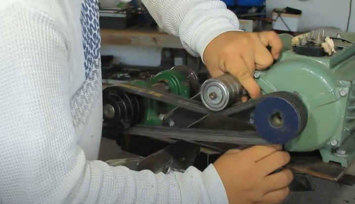 combo miter table saw tensioner