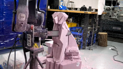 Engineer Attaches Chainsaw to the End of a Robotic Arm