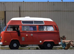 YouTuber Repurposes a 50 Year-Old Classic Volkswagen With Tesla Parts