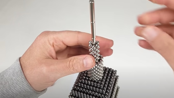 magnet empire state building tower rod